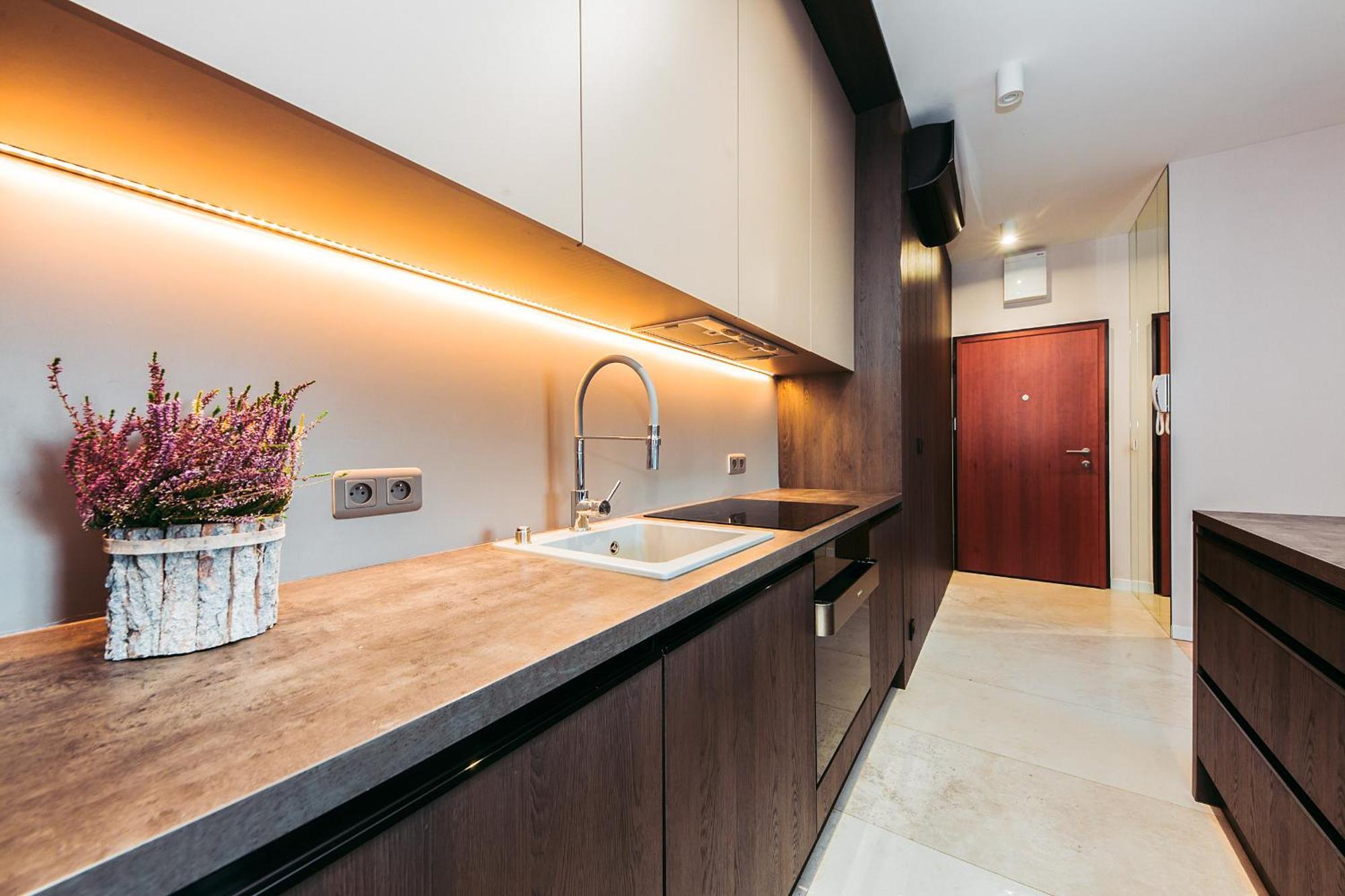 High Standard Close To The Center/free Parking. Apartment *